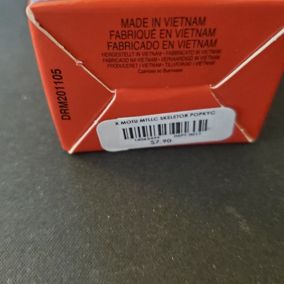 Skeletor Metallic Keychain - Picture 6 of 6